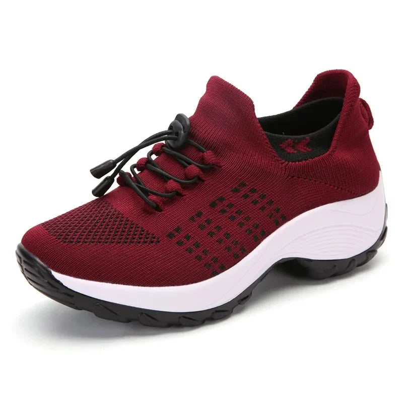 Scarpe da donna casual taglie forti 2025 scarpe sportive in maglia primavera autunno scarpe da viaggio con fondo spesso scarpe comode da mamma alla moda