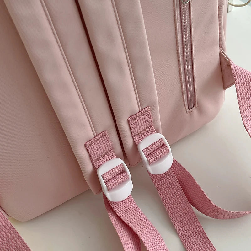 Zaino Carino per Ragazze Zaino Scolastico alla Moda Decorato con Stelle e Charm di Peluche Ideale per l'Uso Quotidiano e la Scuola Stile Carino e alla Moda Perfetto per Adolescenti!