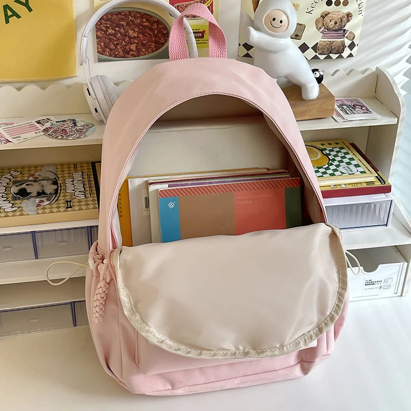 Zaino Carino per Ragazze Zaino Scolastico alla Moda Decorato con Stelle e Charm di Peluche Ideale per l'Uso Quotidiano e la Scuola Stile Carino e alla Moda Perfetto per Adolescenti!