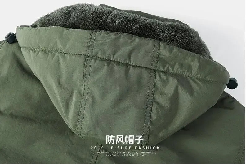 Nuovi uomini invernali Parka con cappuccio Piumini lunghi casual in pile Giacche calde per utensili Cappotti invernali maschili all'aperto di buona qualità Taglia 5