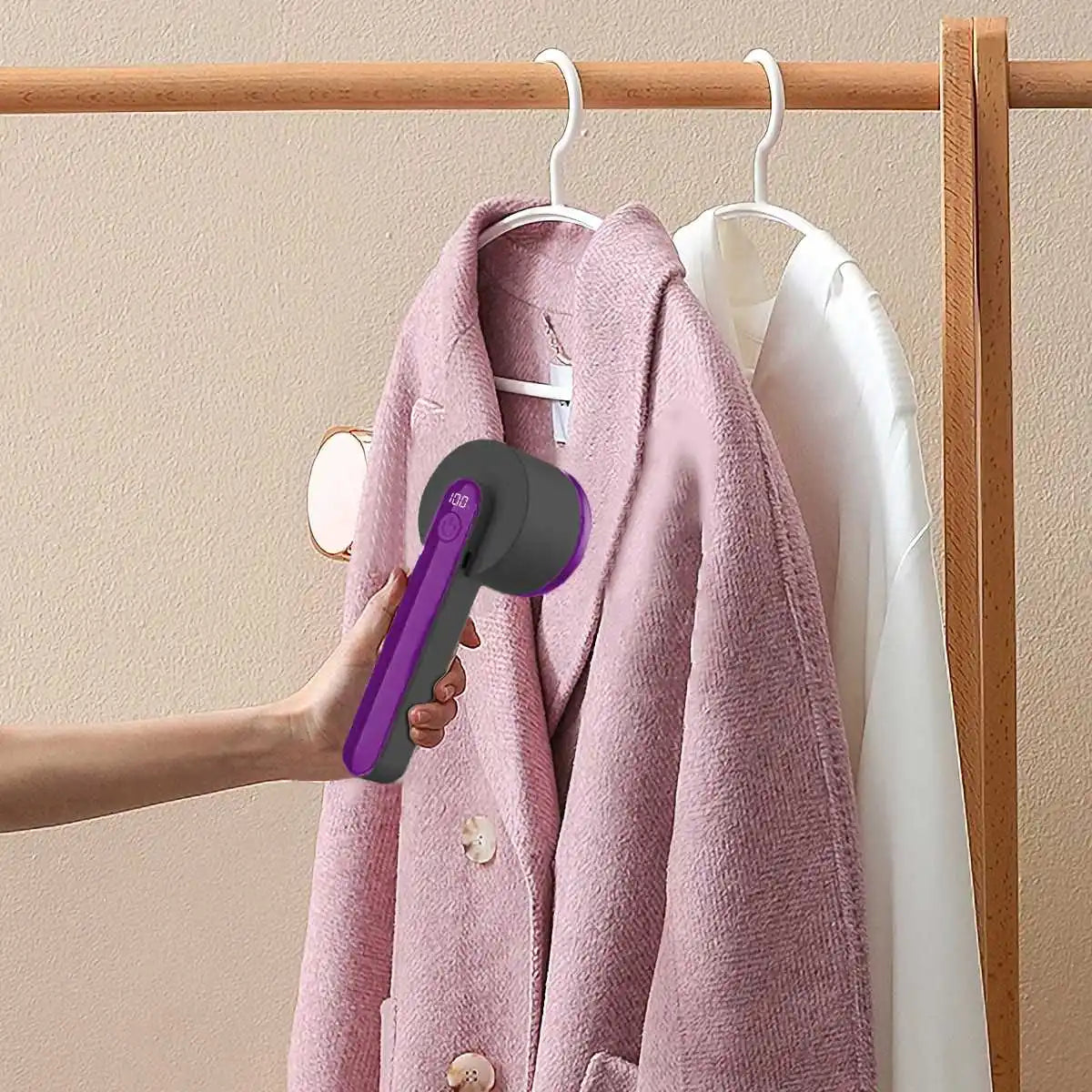 Electric Lint Remover with LED Display – Rechargeable Fabric Shaver